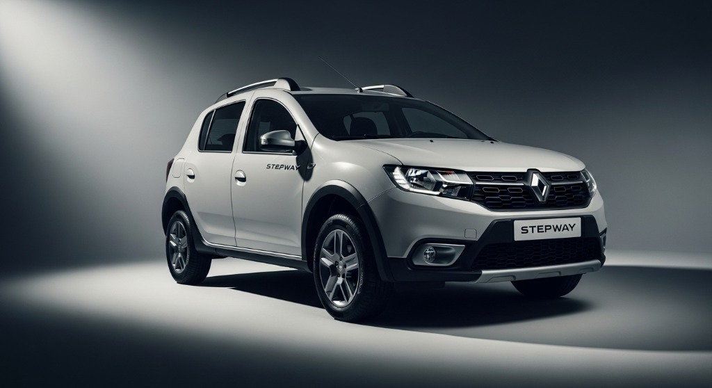 Illustrazione Dacia Sandero: l'addio al motore SCe 65 fa salire di 700 euro il prezzo d'ingresso